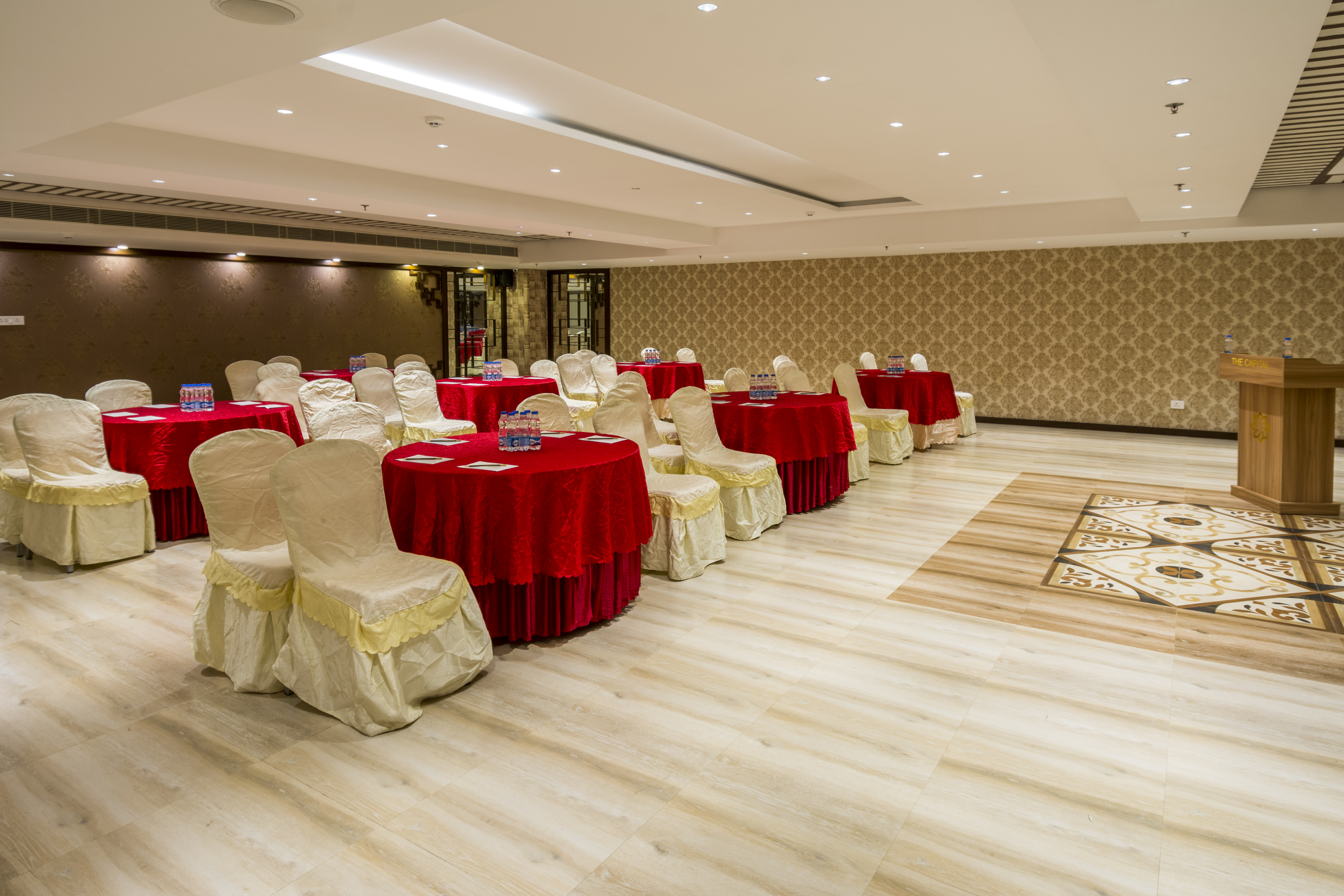 Hall4
